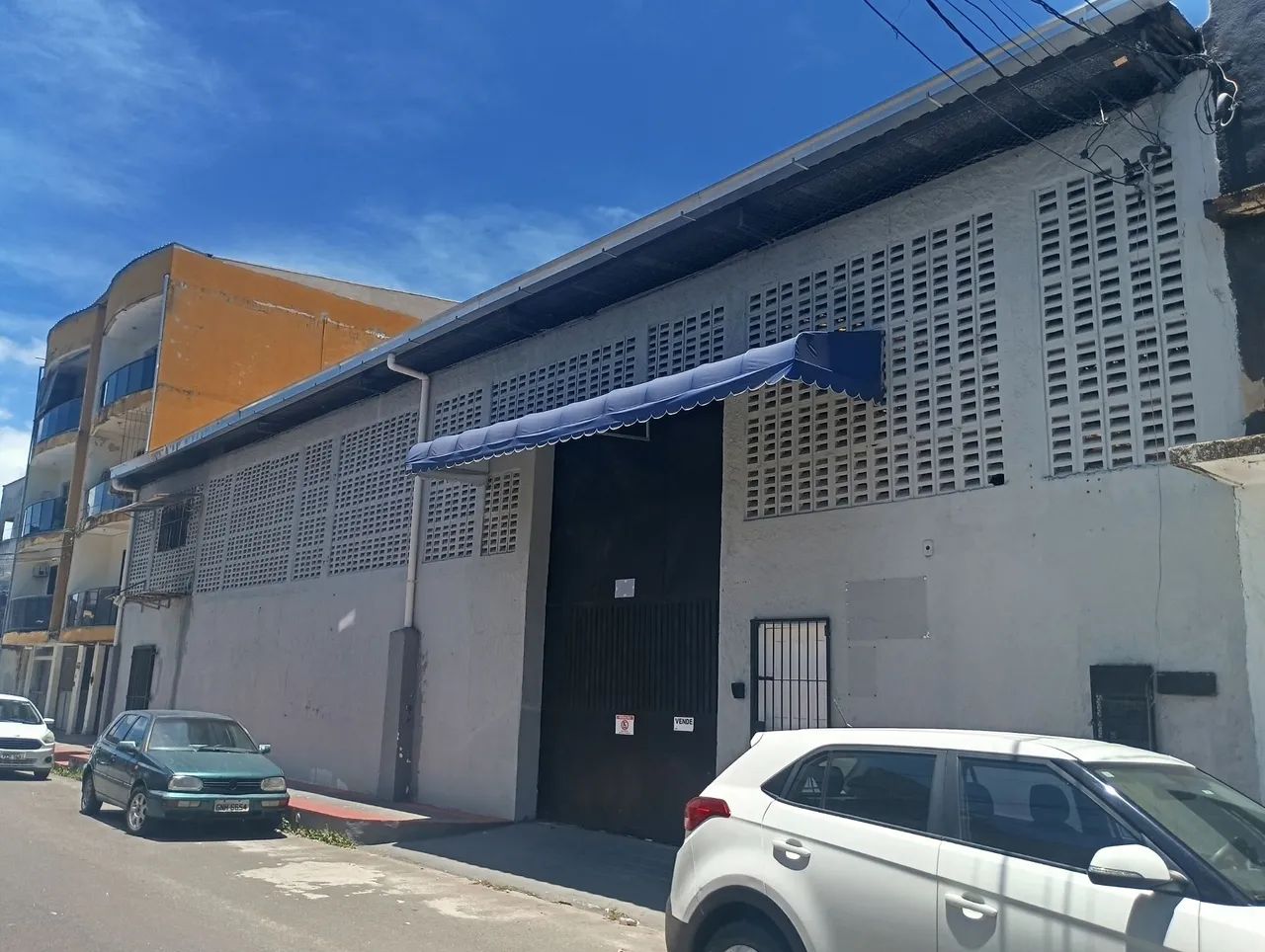 Alugo excelente Galpão em Santa mônica - Vila velha 