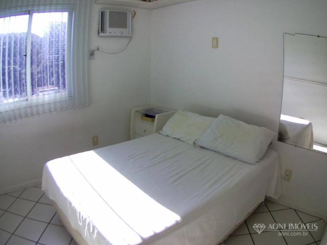 Maravilhoso 3 quartos, amplo e super bem localizado - Foto 18
