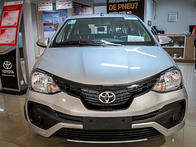 TOYOTA ETIOS SEDAN X PLUS 15 AT 19/20 - Foto 2