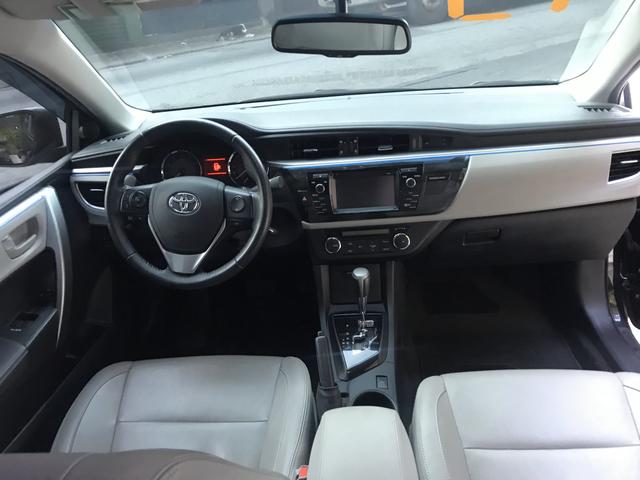 Corolla 2015 XEI Muito Novo (Troco e financio) - Foto 7