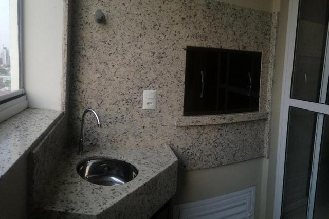 Apartamento 2 dormitórios sendo 1 suíte, em ótima localização no centro!! - Foto 10