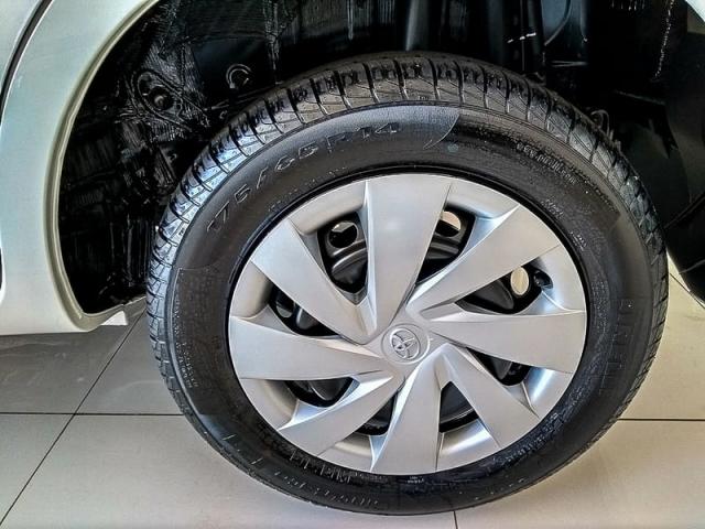 TOYOTA ETIOS HATCH X 13L AT 19/20 - Foto 13