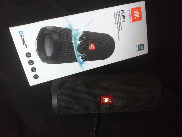 Caixa JBL FLIP4