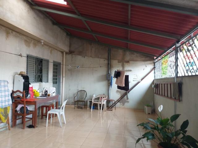 Ótima casa na quadra 202 com 03 quartos escriturado - Foto 7