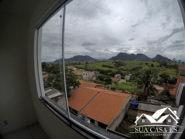 Bela Casa Triplex 2 Quartos com Enorme área externa para espaço Gourmet - Foto 9