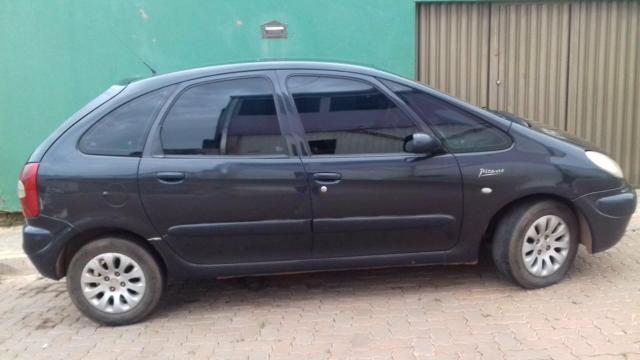 Troco carro por ágio de casa