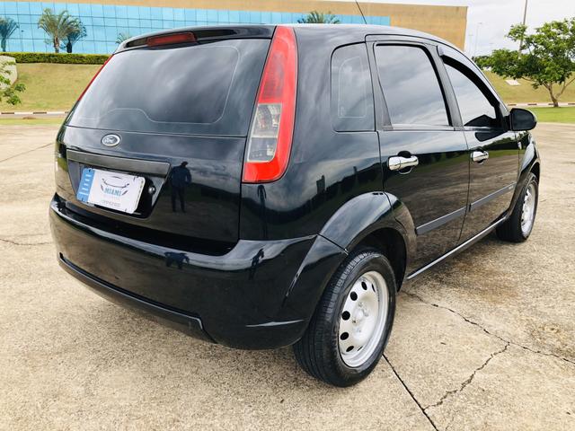 Ford Fiesta 1.0 8v flex 2011 Vendo, troco e financio - Foto 4