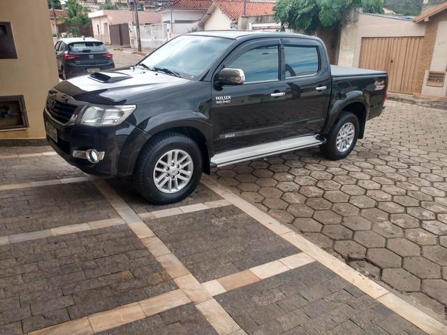 Hilux srv 3.0 completa automática aro 17 top de linha IPVA 2020 pago
