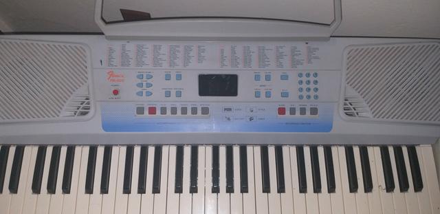 Teclado feniz FK-605 - Foto 3