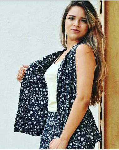 Blazer short e blusa - Foto 3