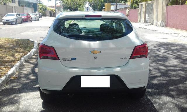 Onix Hatch LT 1.4 Flex Completo - Foto 6