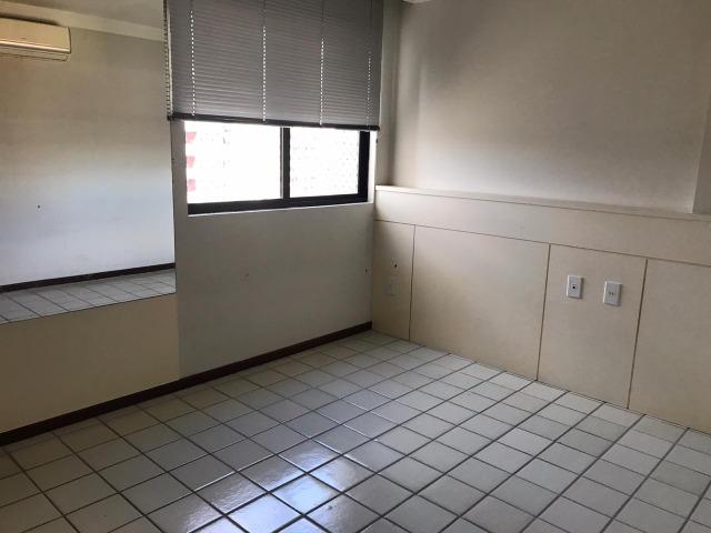 Alugo imóvel com quatro quartos - Foto 12