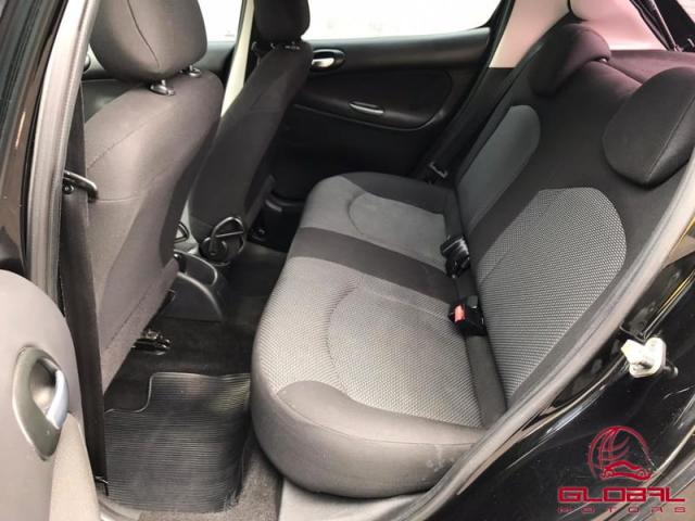 PEUGEOT 207 HATCH XRS 1.4 8V 4P - Foto 13