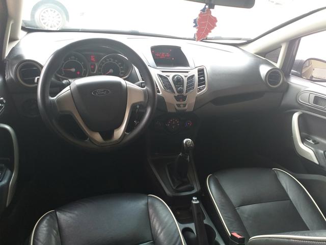 New fiesta 1.6 sedan 2011/2011 com 7 airbargs - Foto 8
