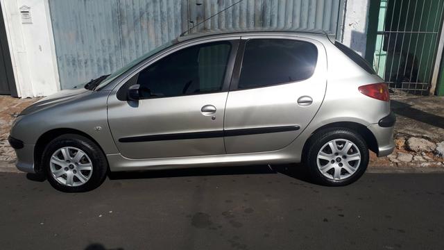 Peugeot 206 - Foto 2