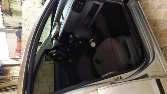 Fox Prata, 1.6 4 portas