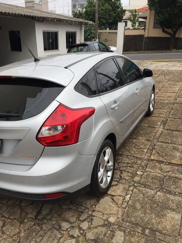 Ford Focus 1.6 - Foto 3