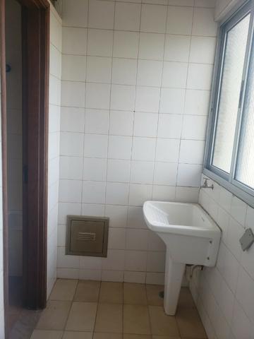 Edifício Alphaville - 3 quartos - próximo a Av. São João - Londrina - PR - Foto 5