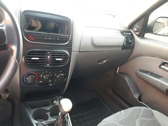 Strada workim 1.4 cd cabine dupla 4 pneus zeros completo 2013 - Foto 6