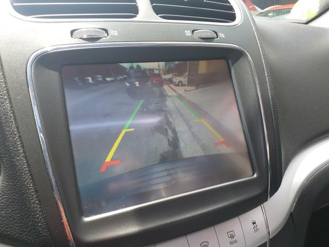 Journey rt 3.6 v6 automático ela oferece muita segurança e espaço interno - Foto 14