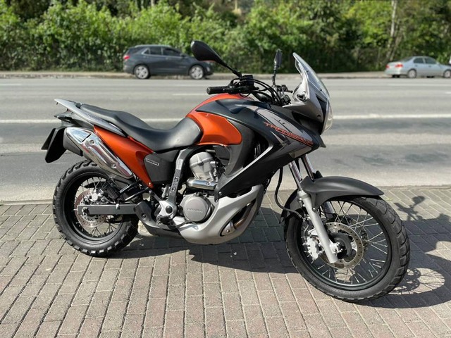 HONDA XL 700 V TRANSALP 2013 33.000 KM