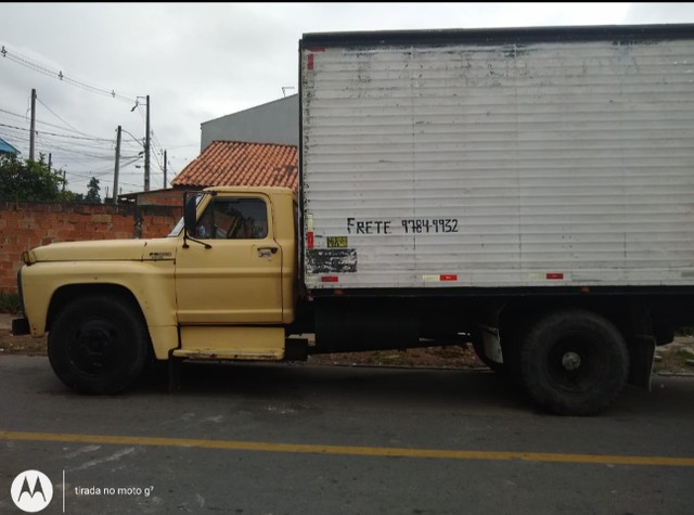 VENDO OU TROCO FORD 11.000