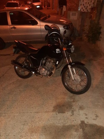 TITAN 125