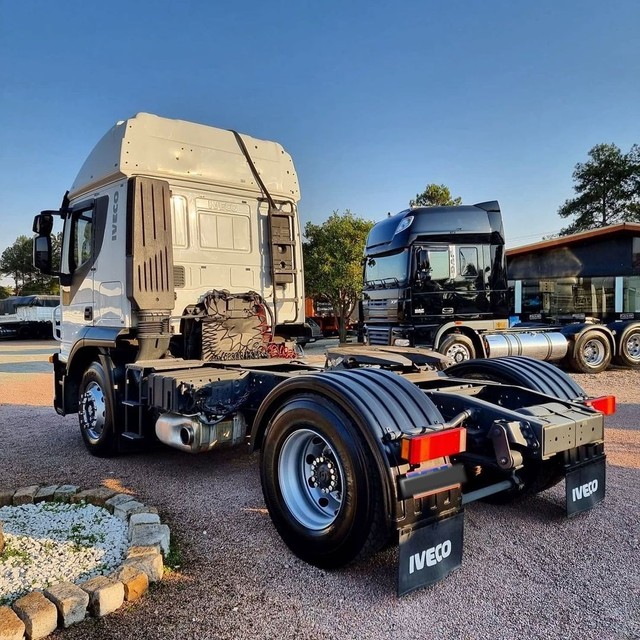 CAMINHÃO IVECO STRALIS