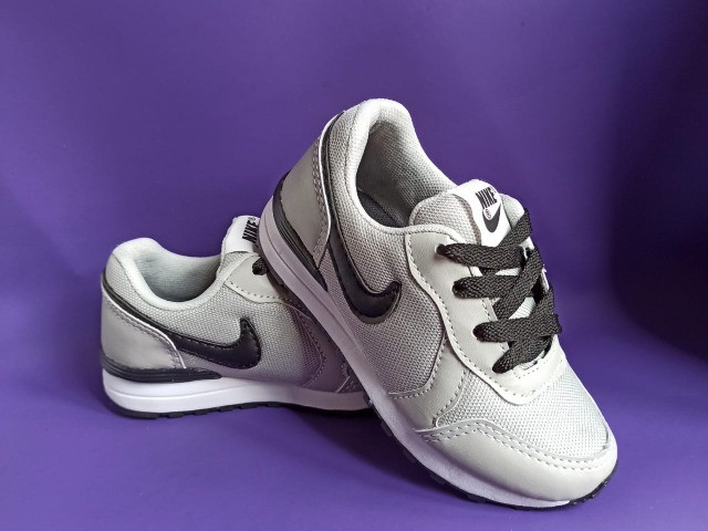 Tenis nike infantil store atacado