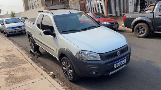 FIAT STRADA WORKING 1.4 BRANCO