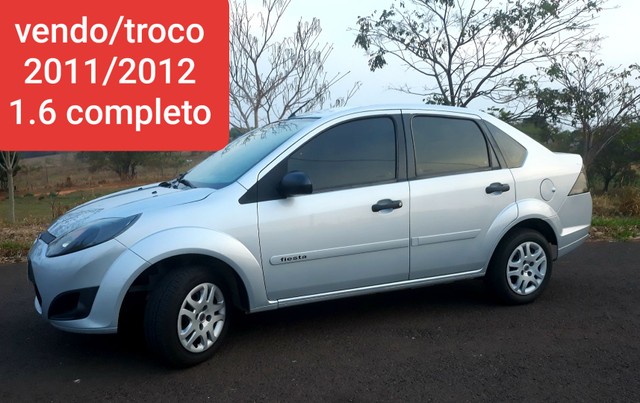 FIESTA SEDAN 1.6 COMPLETO