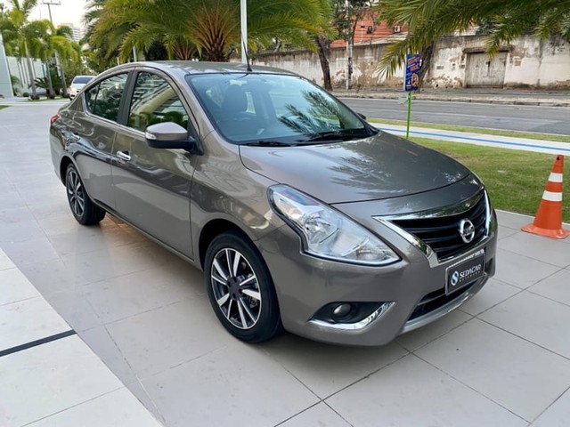 NISSAN VERSA 1.6 SL CVT 16V 4P AUTOMATICO