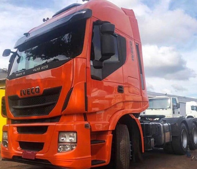 IVECO HI-WAY 480 TRAÇÃO 6X4 ANO 2014