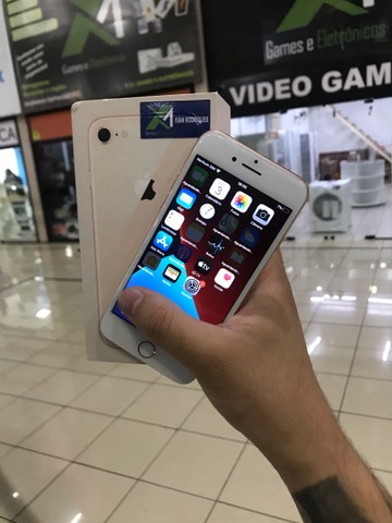 iPhone 8 dourado na caixa com garantia // loja aberta  - Foto 2