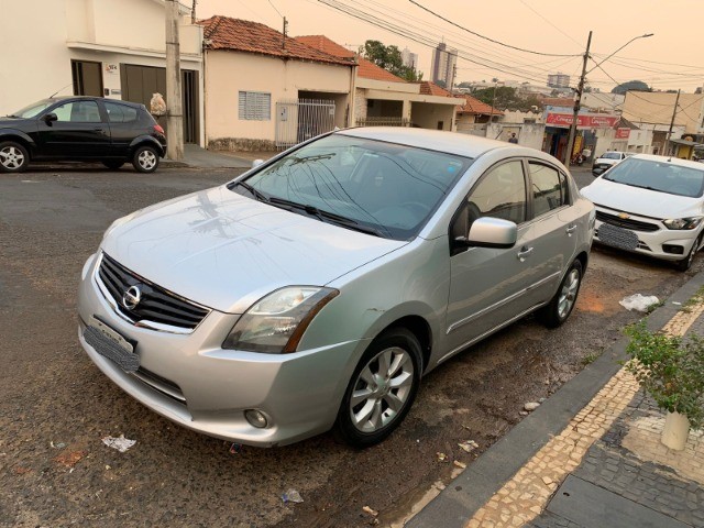 NISSAN SENTRA 2.0 S