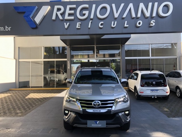 HILUX SW4 SW4 2.8 TDI SRX 7L 4X4  AUT  2020