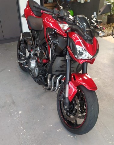 KAWASAKI Z900
