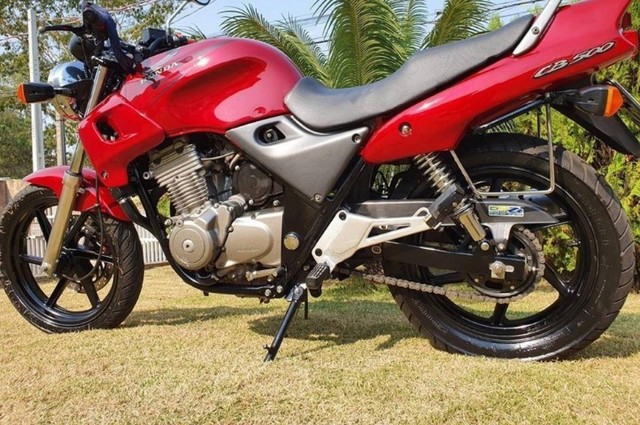 HONDA CB 500