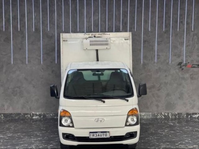 HYUNDAI HR 2014 2.5 LONGO COM CAÇAMBA 4X2 16V 130CV TURBO INTERCOOLER DIESEL 2P MANUAL