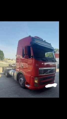 CAMINHÃO VOLVO FH 460 ANO 2014