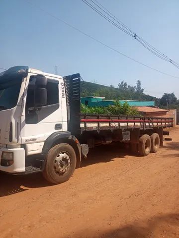 Caminhão Iveco Tector 240 11/12 - Santa Rita Caminhões e Implementos Ltda