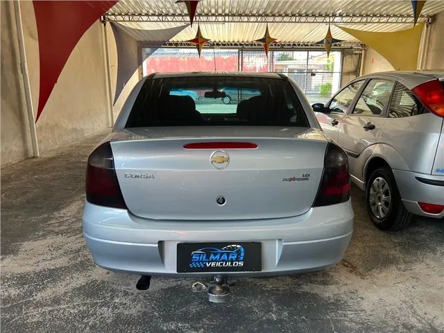 Corsa Sedan - 2005  Marquezin Veículos