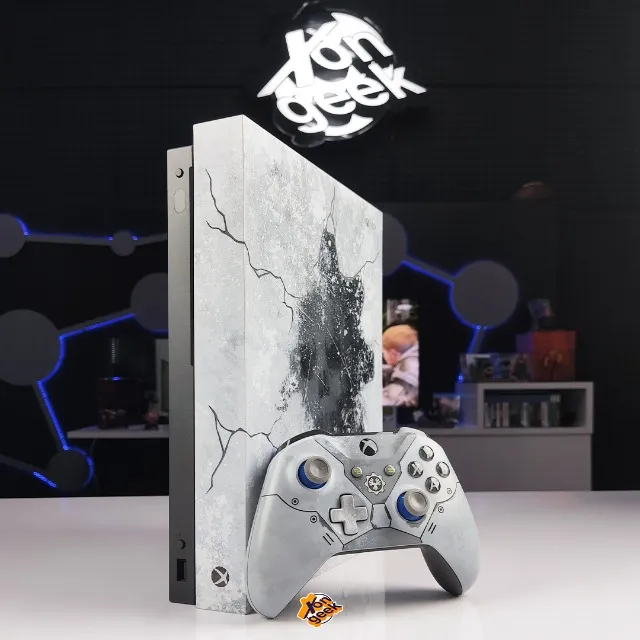 Console Xbox One S 1TB - Edição Especial Devil May Cry 5 Seminovo