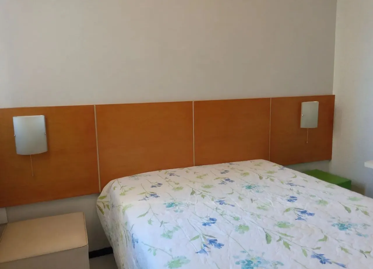 Ac- Apartamento com 2 quartos no Centro de Salvador