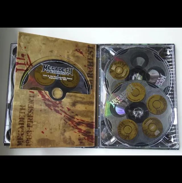 Megadeth Warchest - CDs, DVDs etc - Pioneiros, Ouro Branco