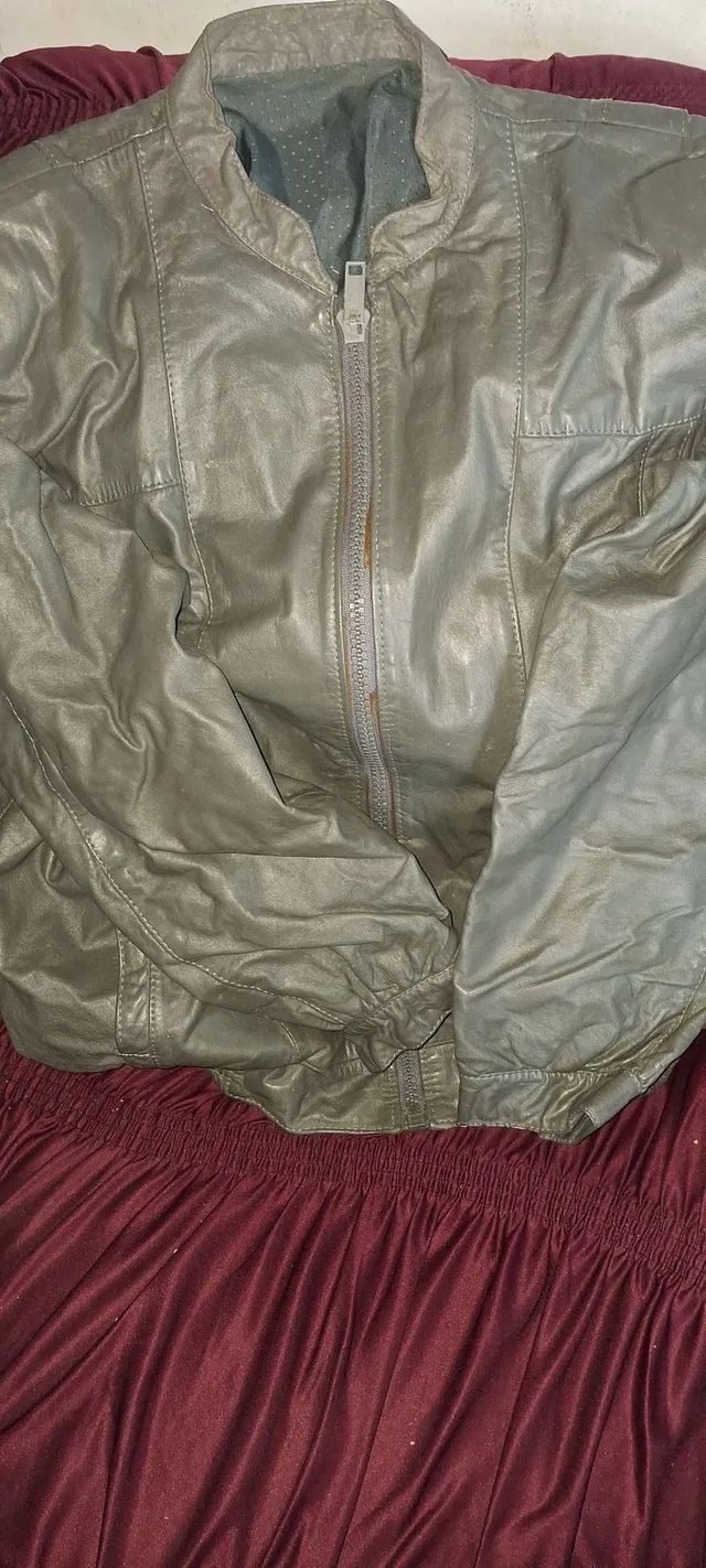 Jaqueta masculina em couro sintético. - Foto 2