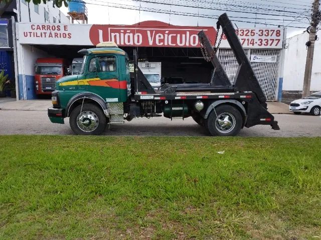 Mercedes Benz 1513 Reduzido 1977 + Implemento Poliguindaste