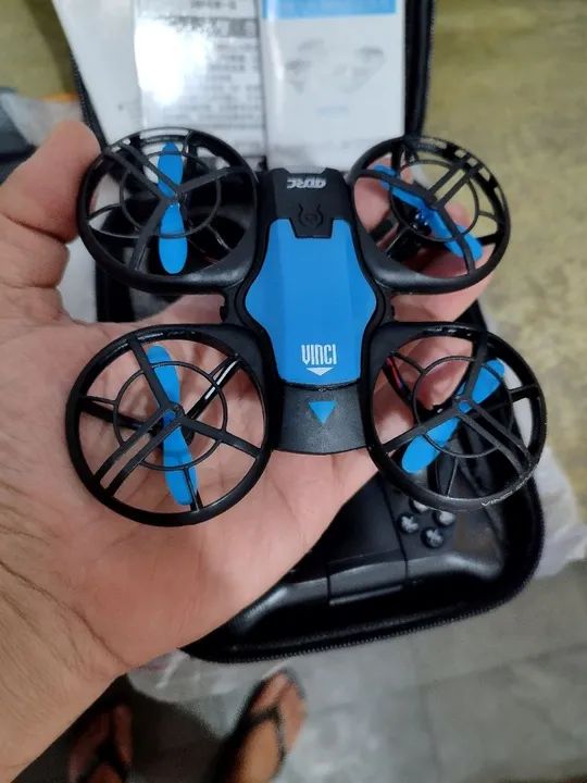 Drone infantil com câmera 3 baterias 4DRC - Foto 2