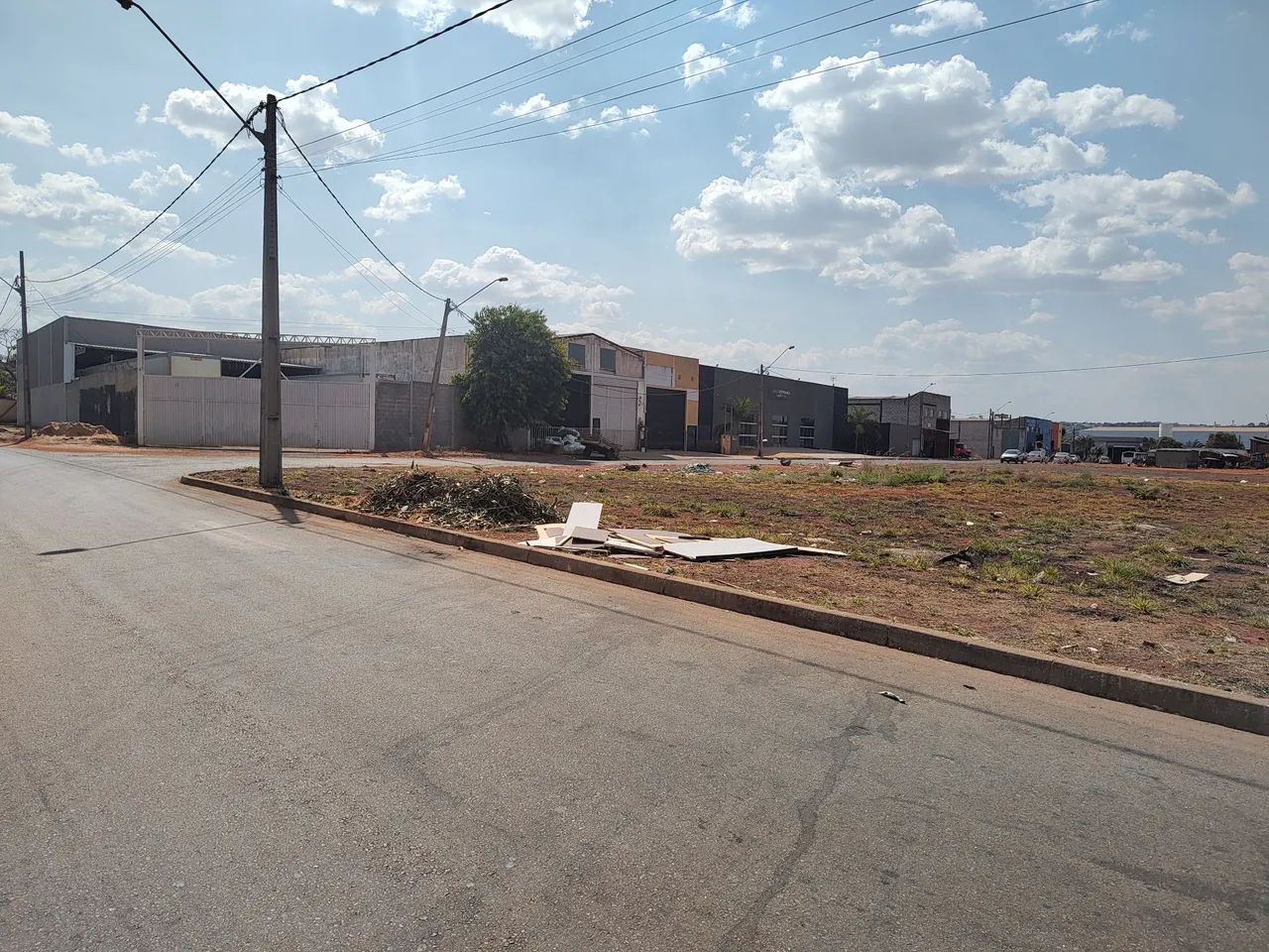 Área Comercial com 700m² - Oportunidade! - Foto 2