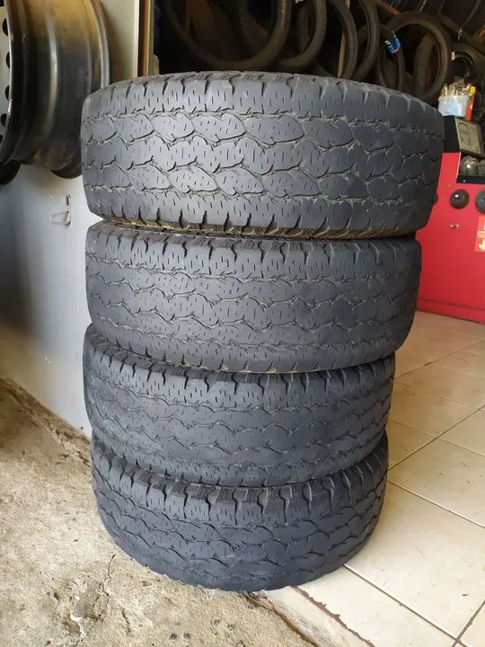 4 pneus usados 205 65 15  - Foto 4